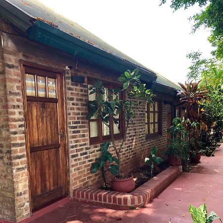 Cabanas Laboulaye Puerto Iguazú Extérieur photo
